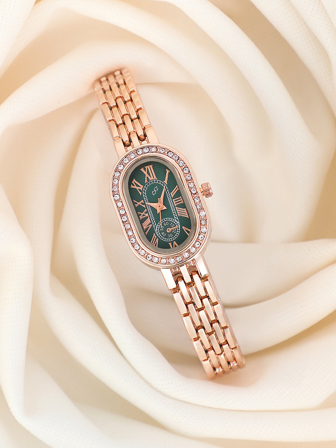 the embellished roman oval watch hswc6101