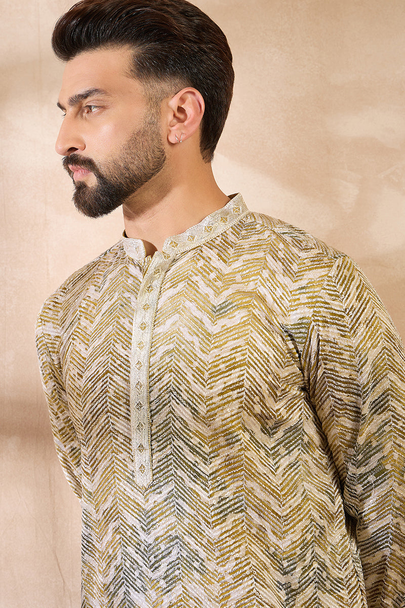 Green Silk Blend Solid Embroidered Straight Kurta With Trouser MKSET1730
