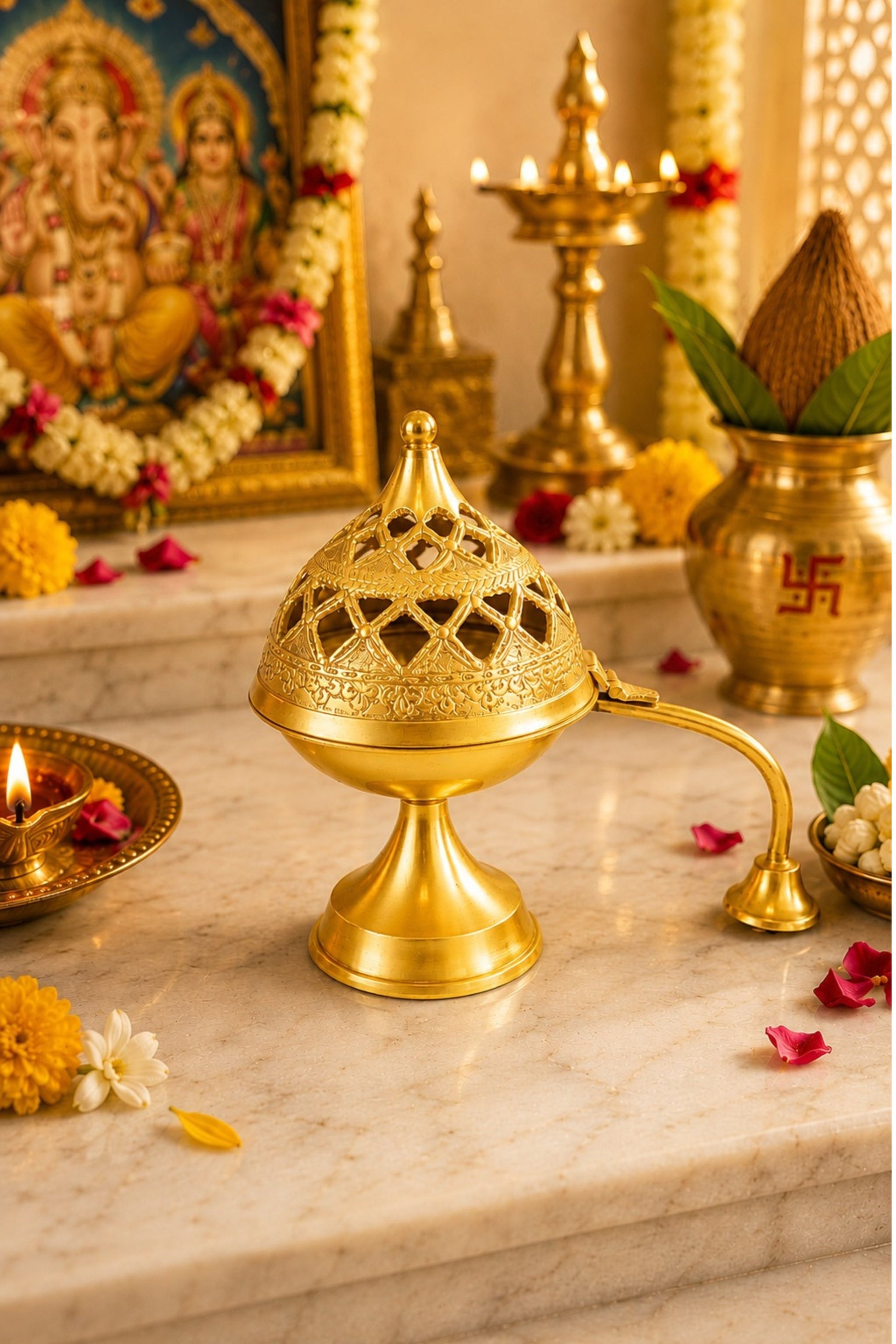 premium brass loban burner with handle handcrafted brass dhoop dani for loban sambrani cups bakhoor resin incense dhoop hinged lid pooja incense burner for home temple meditation gifting