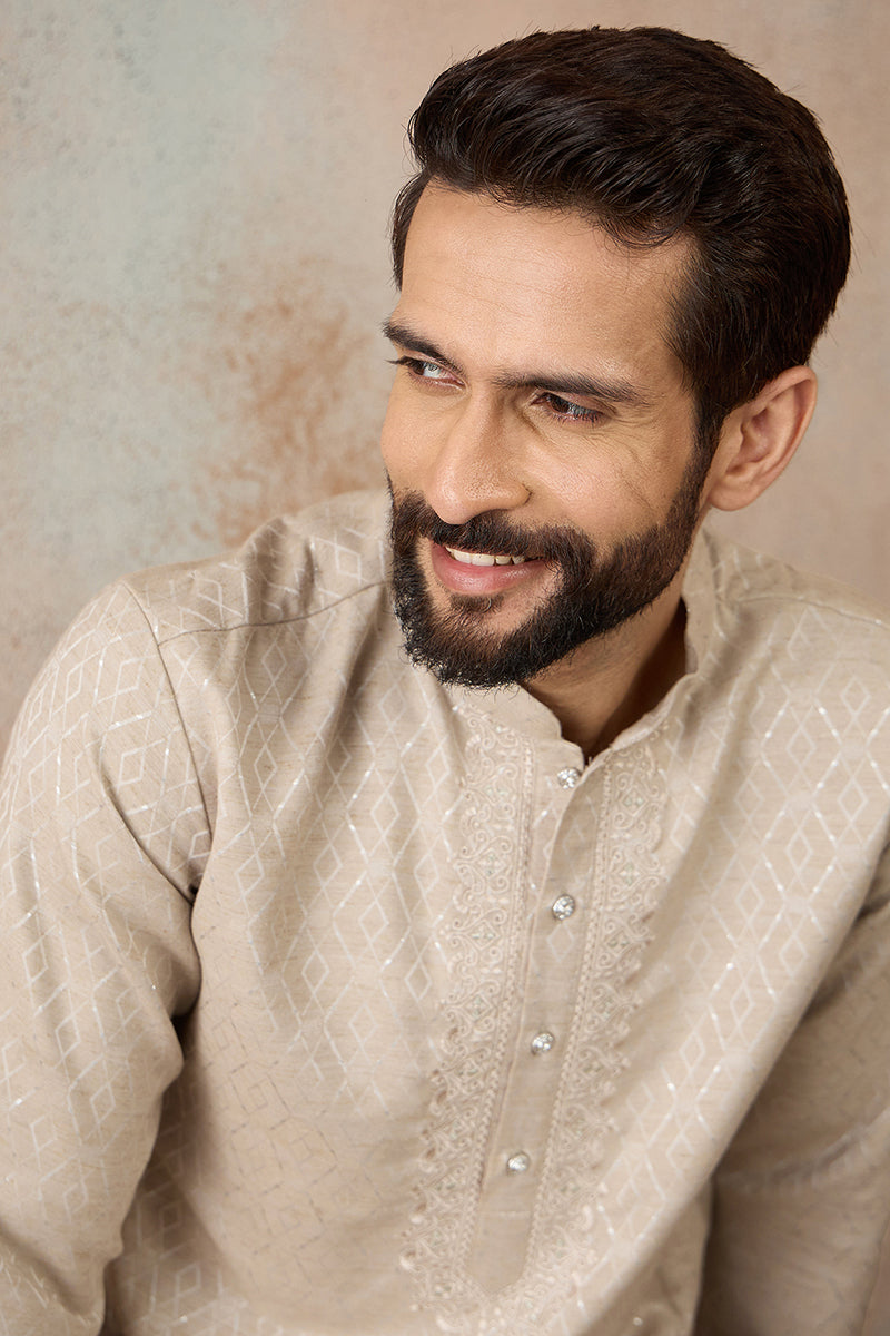 Mens Beige Linen Blend Geometric Woven Design Kurta MKU2364