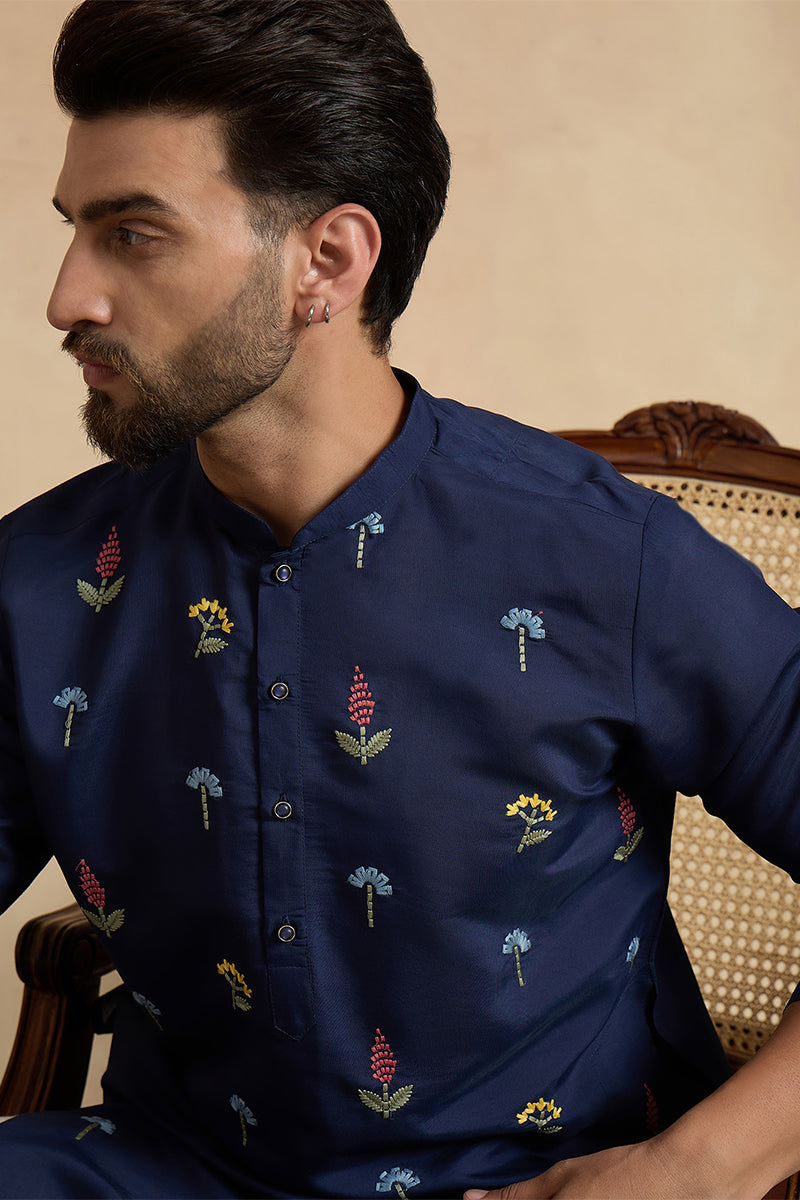 Mens Navy Blue Silk Blend Solid Embroidered Thread Work Kurta With Trouser MKSET2468