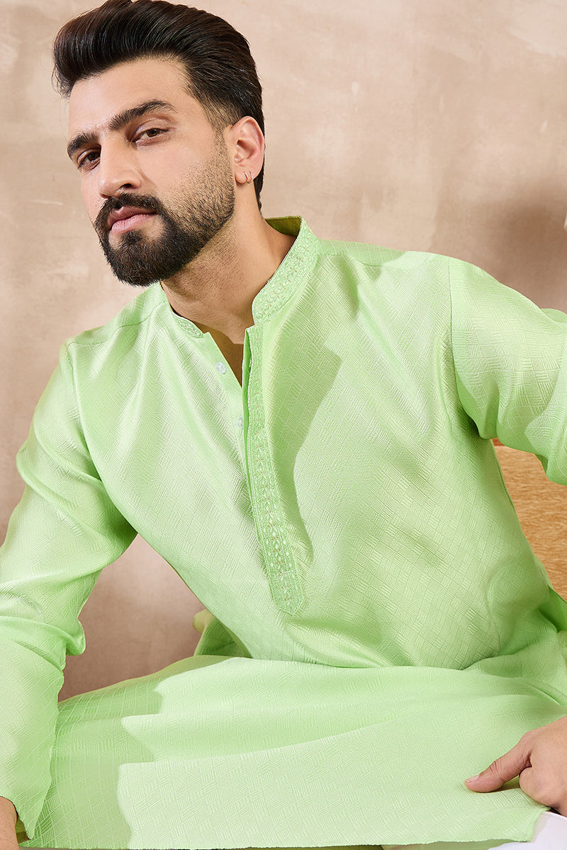 Green Silk Blend Solid Embroidered Straight Kurta MKU1727