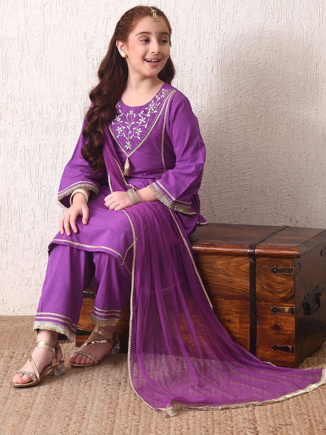 Girls Purple Embroidered Kurta with Trousers & Dupatta Set ILKSD56
