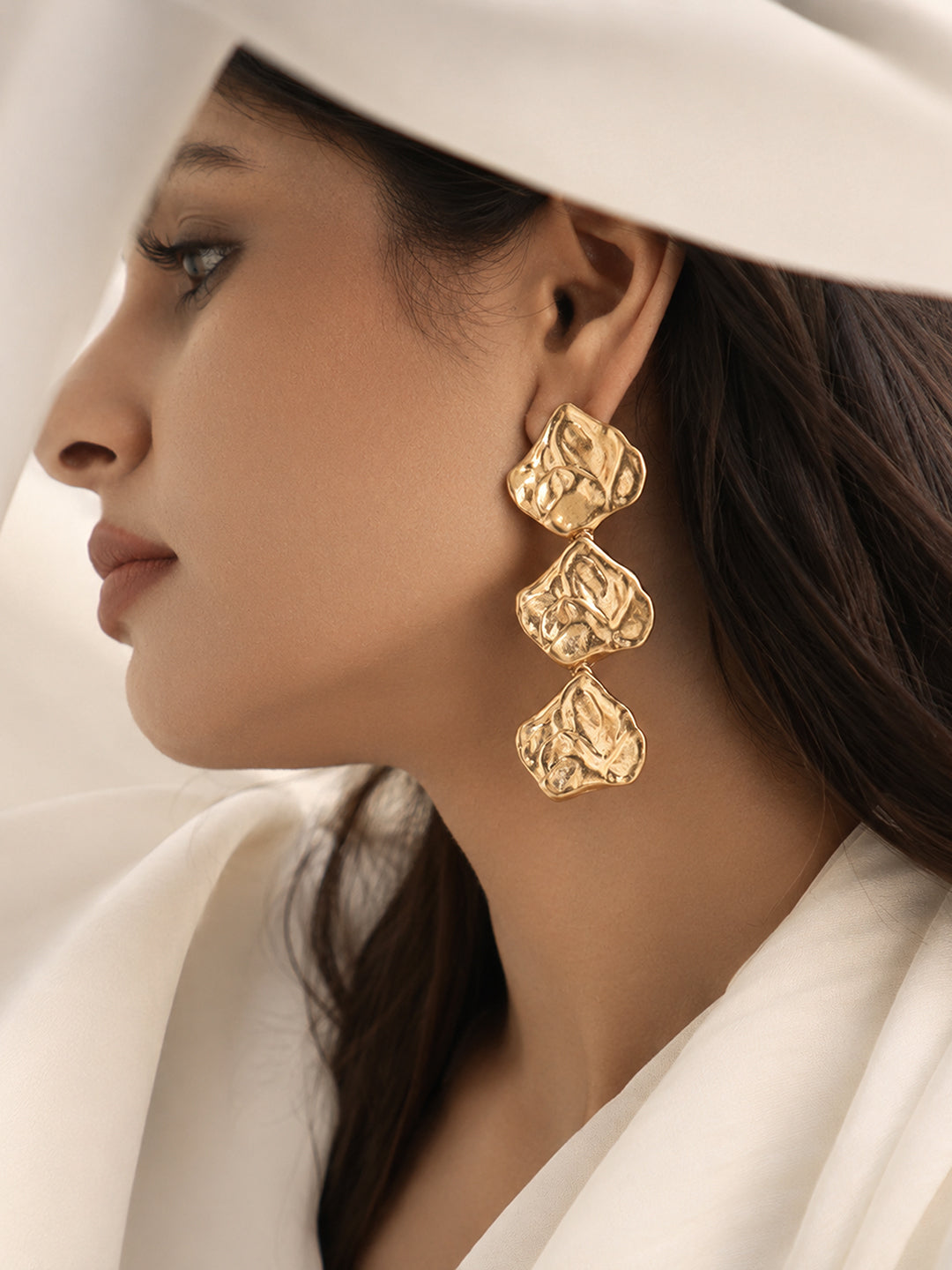 The Sculpt Drop Earrings