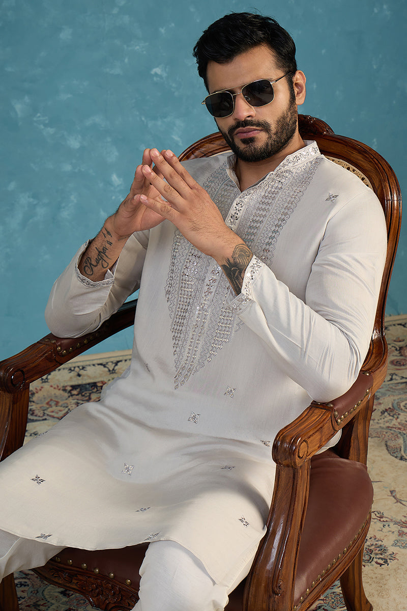 Mens Grey Silk Blend Solid Emboidered Sequins Kurta With Trouser MKSET2280