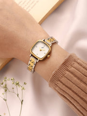 ساعة مينيمال بلوك سكوير