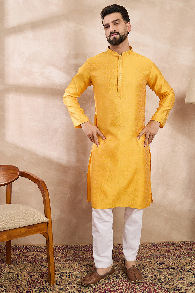 Yellow Silk Blend Solid Embroidered Straight Kurta MKU1737