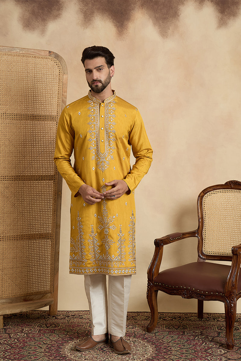 Mens Yellow Silk Blend Solid Embroidered Straight Kurta With Trouser MKSET2525
