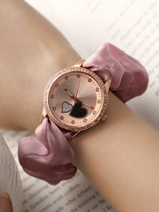 ساعة سكرانشي هارت راوند - لون وردي فاتح