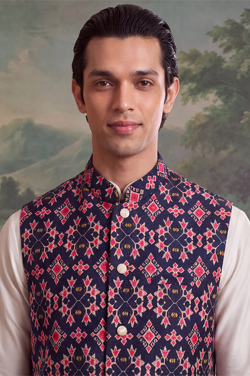 ethnic-bay-mens-navy-blue-silk-blend-patola-print-mandarine-collar-koti-mkot1048