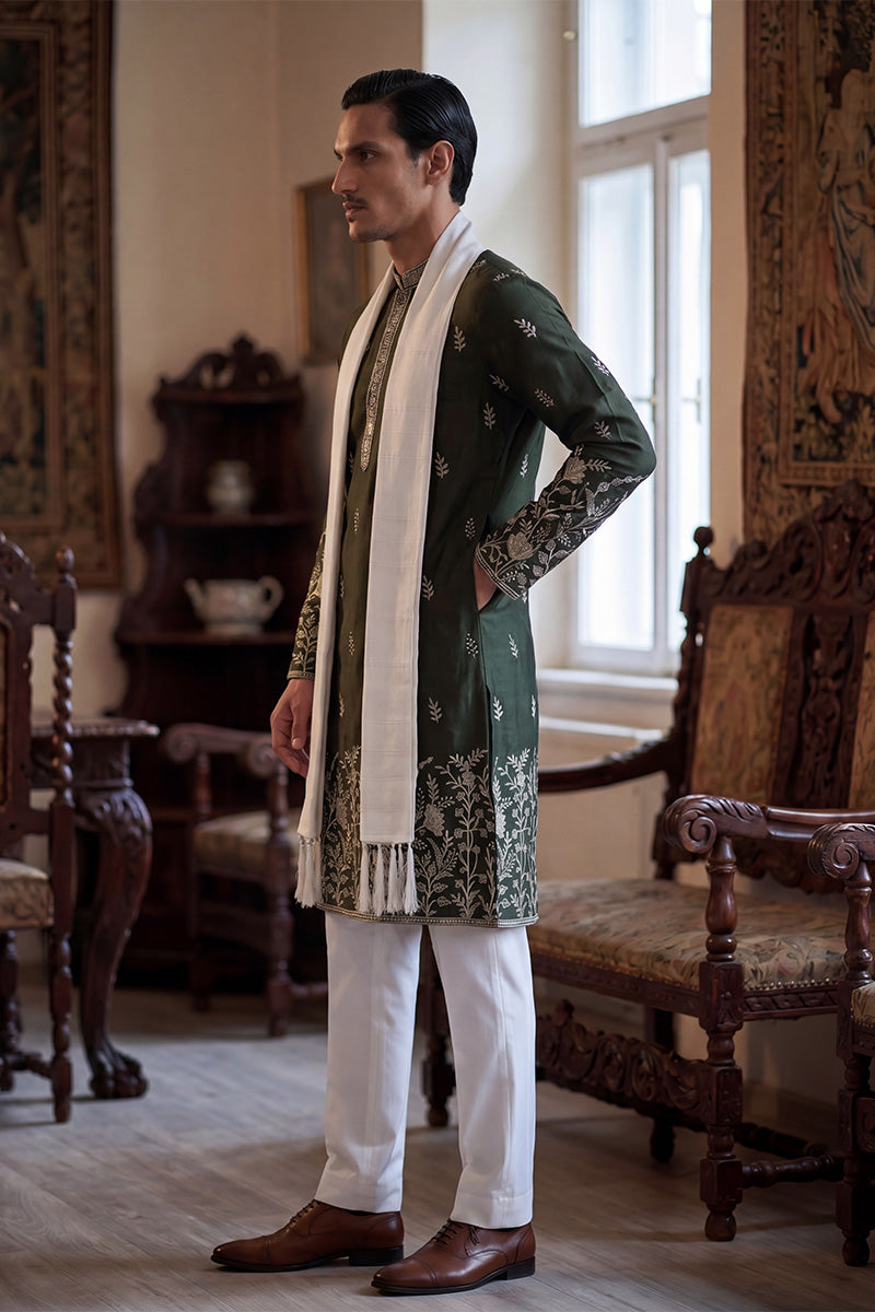 ethnic-bay-men-olive-chanderi-silk-solid-embroidered-straight-kurta-with-dupatta-mkud1319