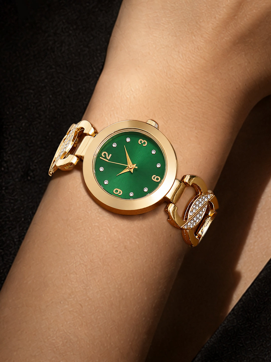 The Elara Luxe Bracelet Watch - Gold