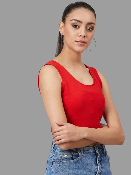 athena women red colourblocked crop top