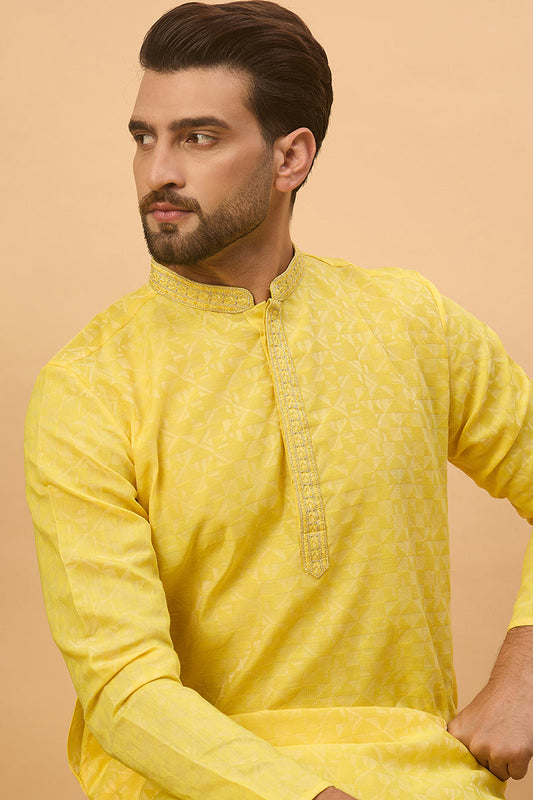 Yellow Silk Blend Solid Embroidered Straight Kurta MKU1455