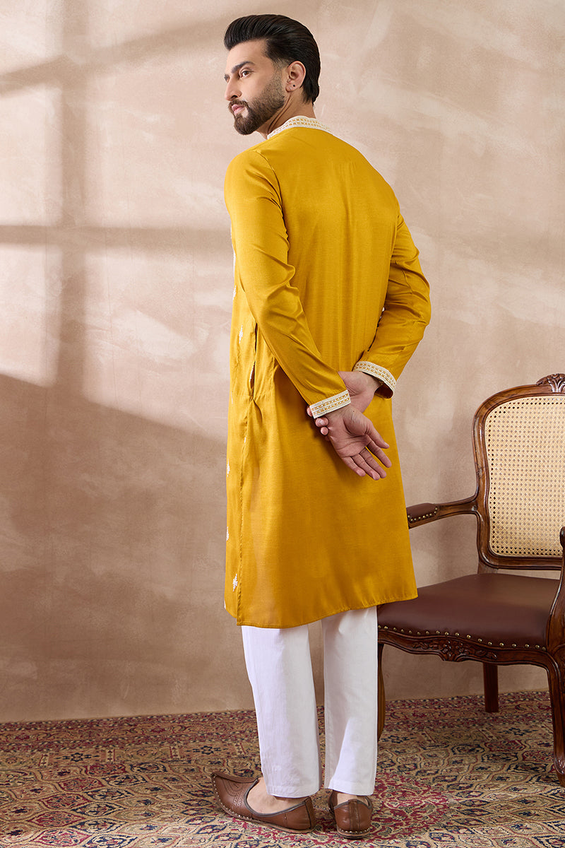 Yellow Silk Blend Embroidered Mandarin Collar Straight Kurta