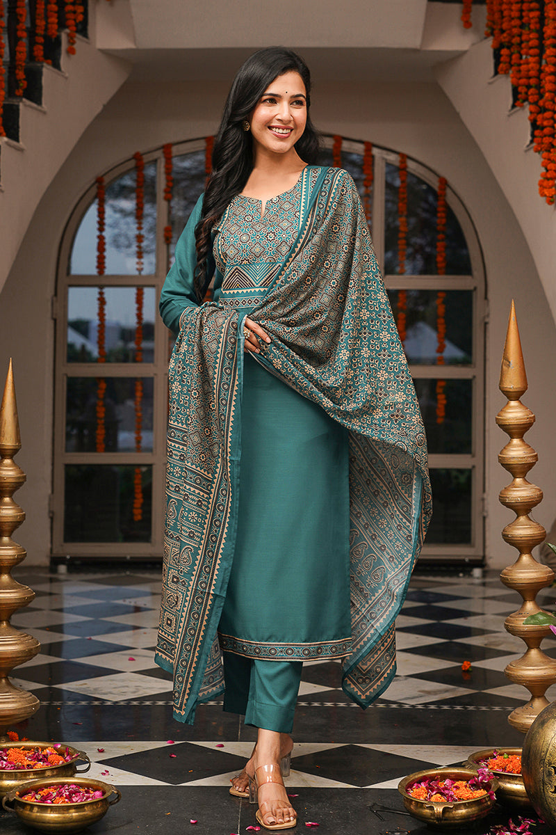 teal rayon blend ajrakh printed straight kurta trousers with dupatta pkskd3082