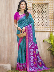 Pochampalli Soft Silk Saree with Traditional Ikat Woven Pallu - Perfect for Festive Celebrations & Wedding Occasions