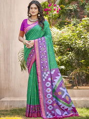 Pochampalli Soft Silk Saree with Traditional Ikat Woven Pallu - Perfect for Festive Celebrations & Wedding Occasions