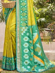 Pochampalli Soft Silk Saree with Traditional Ikat Woven Pallu - Perfect for Festive Celebrations & Wedding Occasions