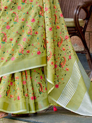 bold in bhartiya  linen cotton saree