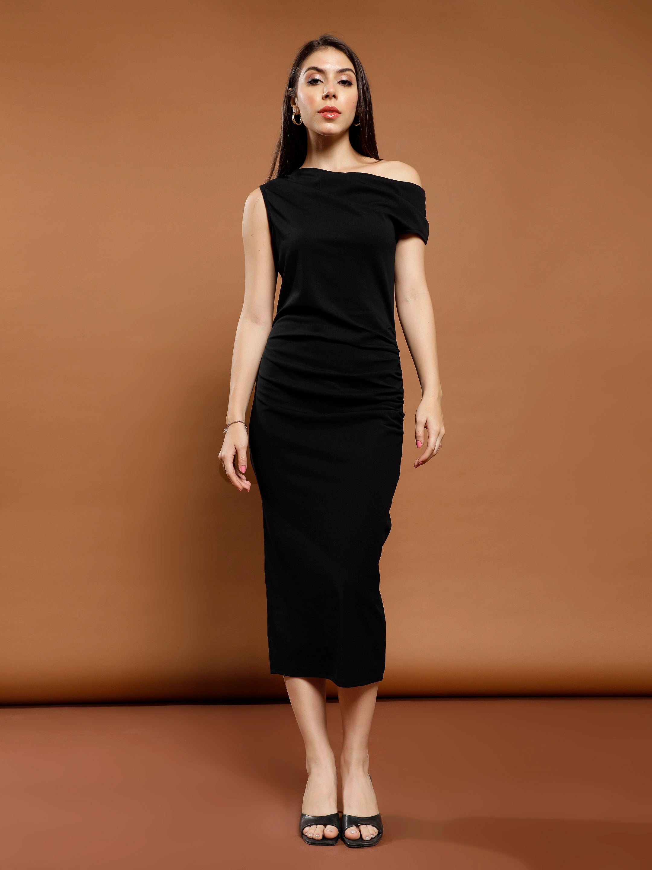 athena women solid off shoulder bodycon midi dress