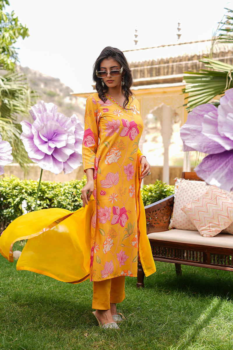yellow silk blend floral printed straight kurta trousers with dupatta