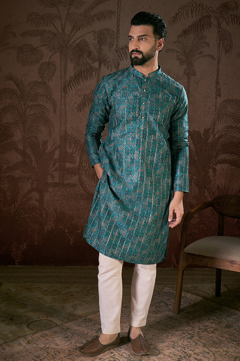Blue Silk Blend Ethnic Motifs Printed Straight Kurta