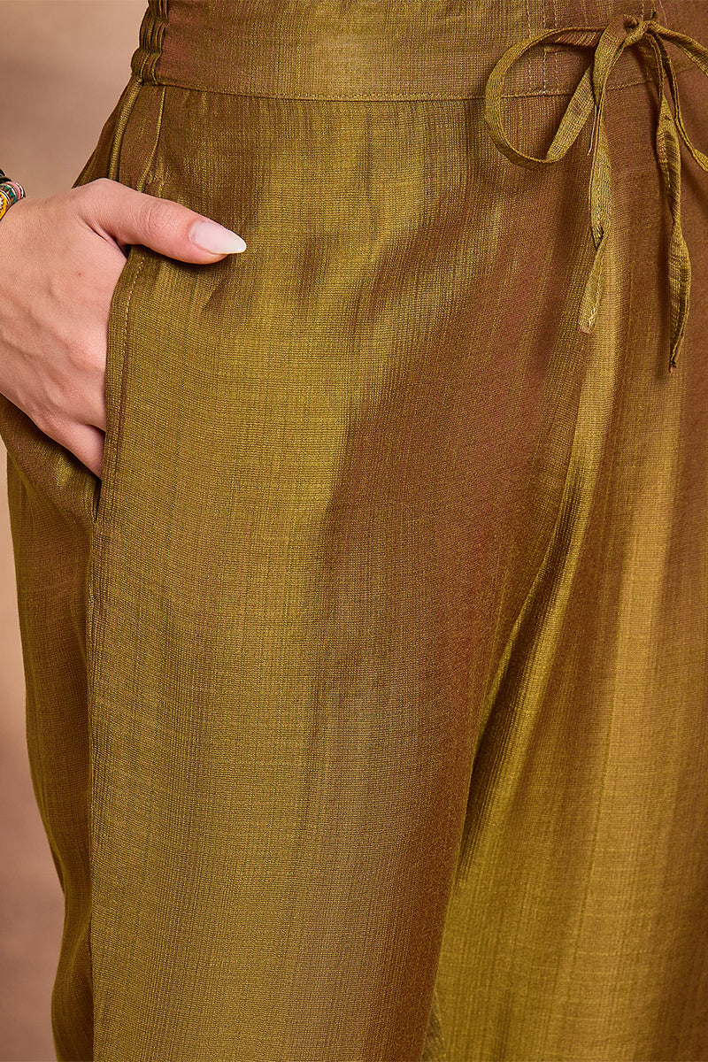 green floral printed kurta with trousers and dupatta pkskd3227