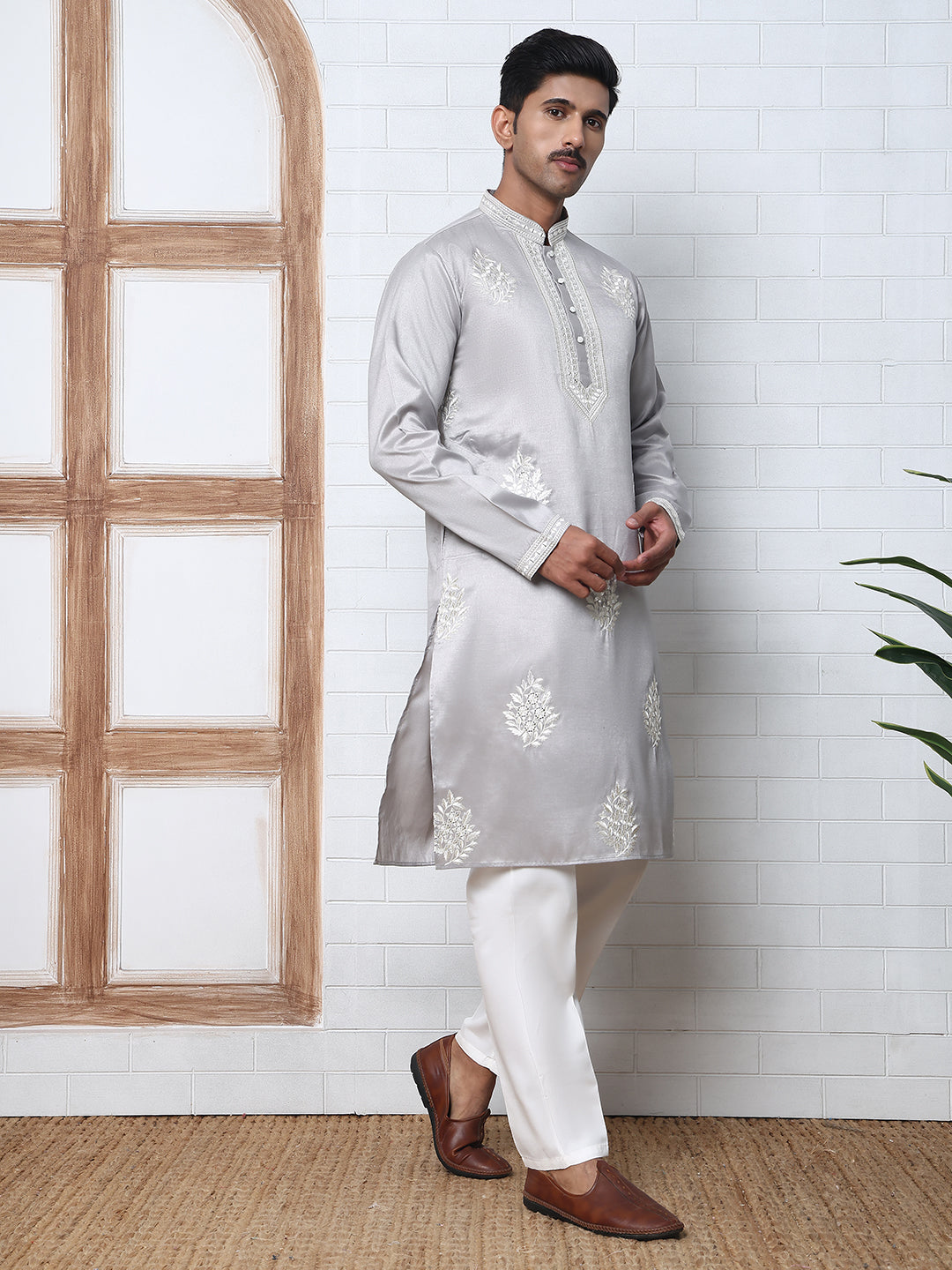 Men S Silk Blend Ethnic Embroidered Kurta Pyjama