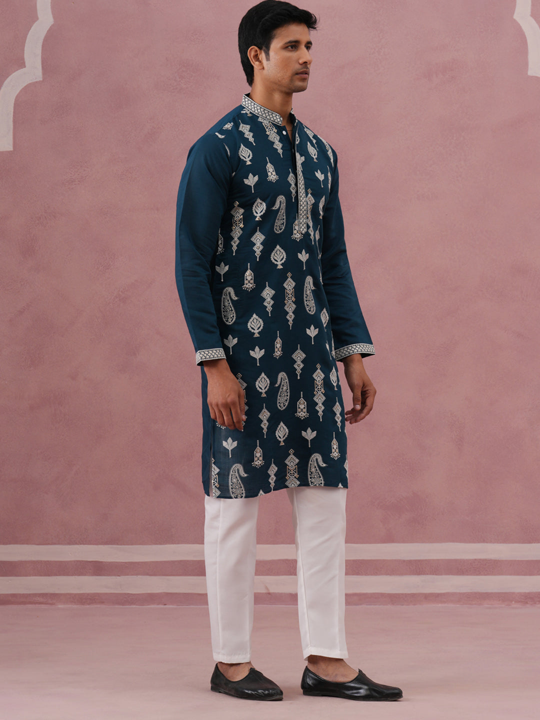 silk blend ethnic embroidered kurta pyjama for men