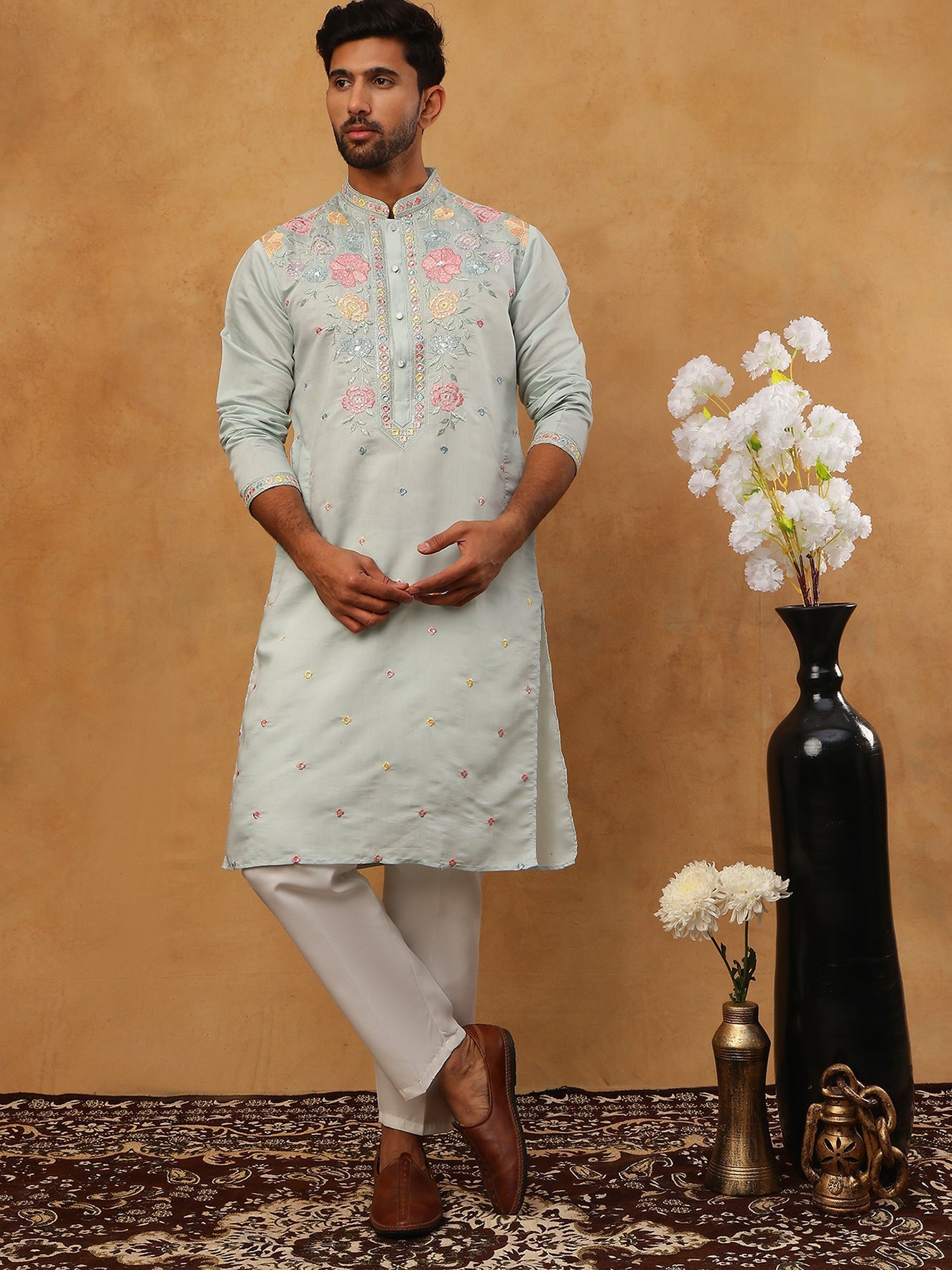 Silk Blend Embroidered Kurta Pyjama