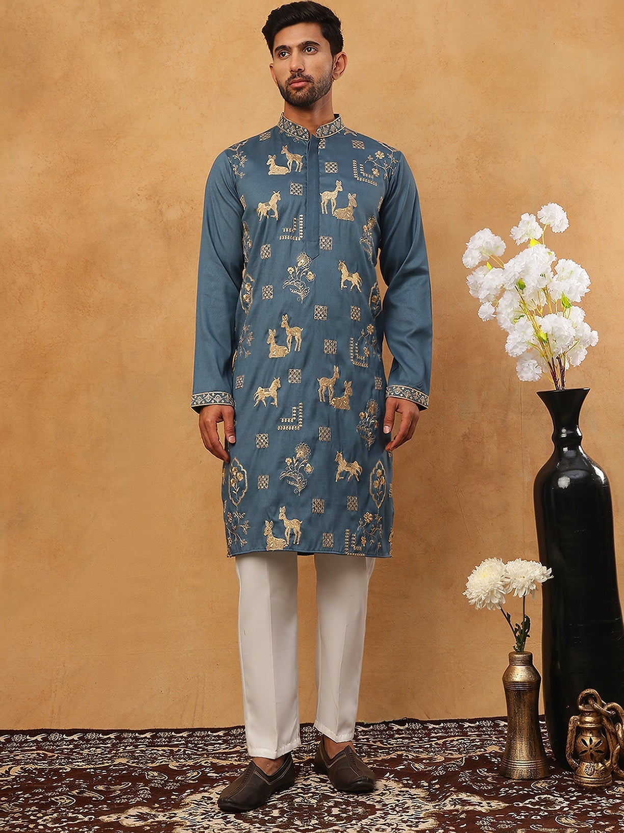 Men Silk Blend Kurta Pyjama With Embroidery