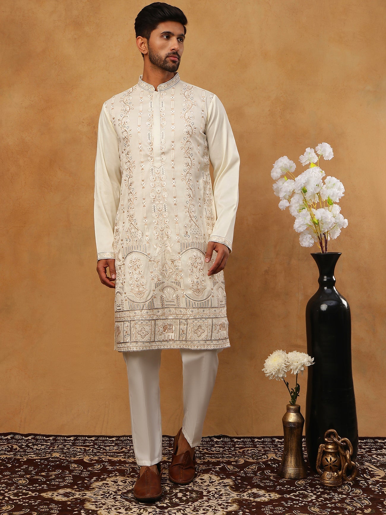 Men Silk Blend Embroidered Kurta Pyjama