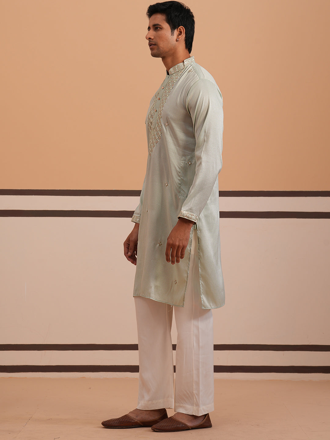 Mens Geometric Embroidered Kurta Set