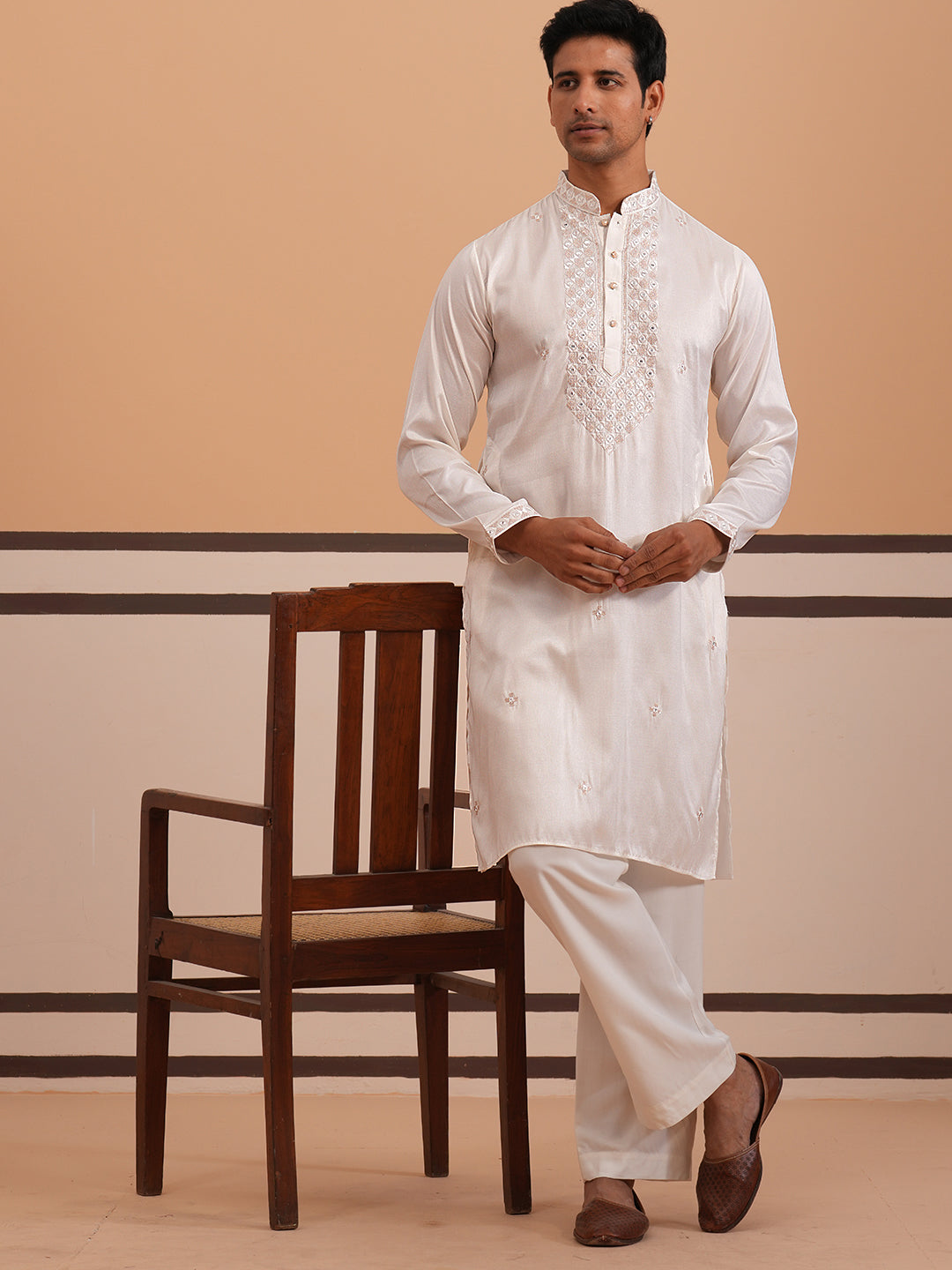 Mens Geometric Embroidered Kurta Set