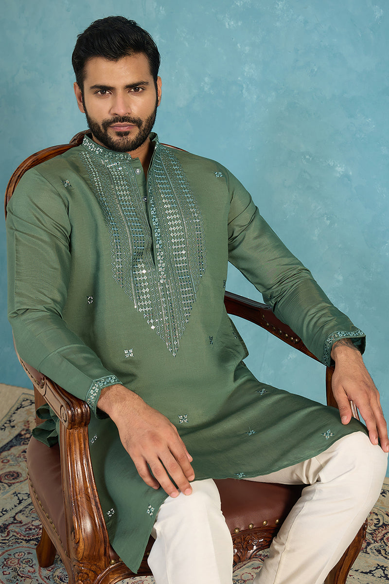 Mens Green Silk Blend Solid Emboidered Sequins Kurta
