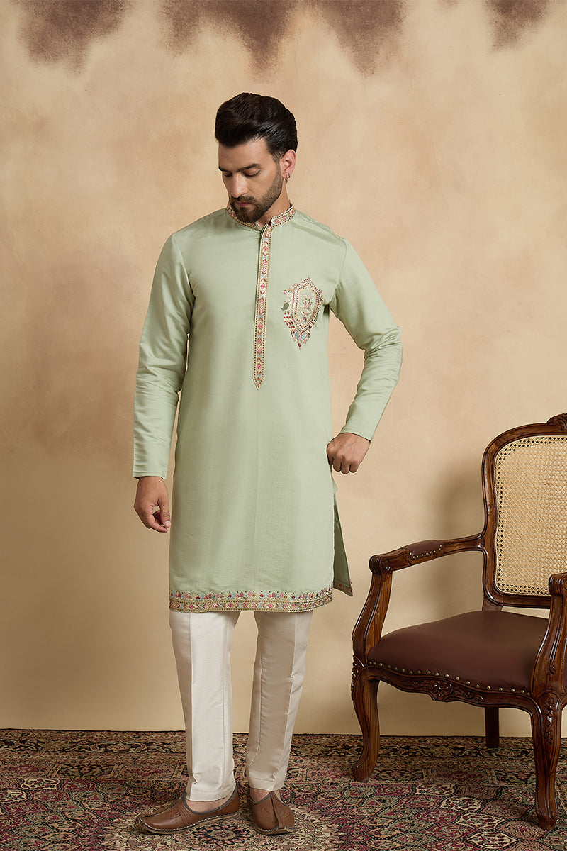 Mens Green Silk Blend Solid Embroidered Sequins Kurta & Trouser With Dupatta
