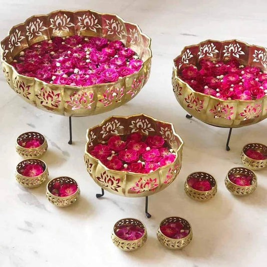 Handicrafts Iron Lotus Urli with Stand Pot for Floating Flower/Candle Festive Decor Set of 13 Piece / 7 Votives Small Bowl 3.5 inch Each