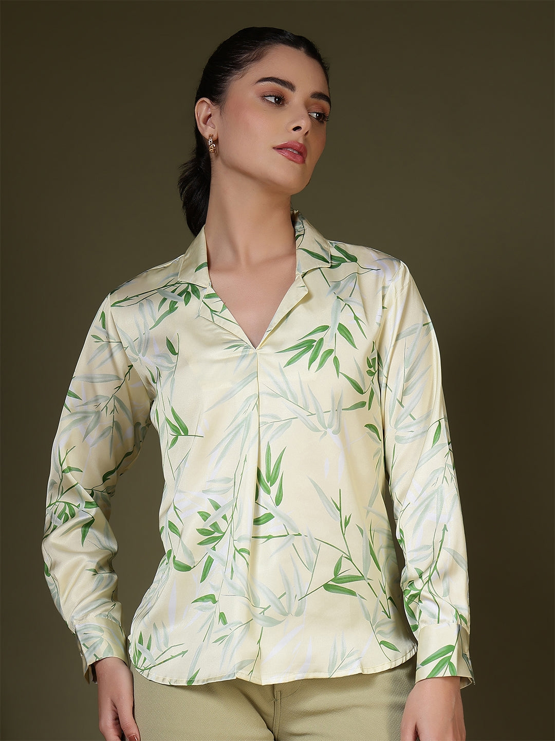 women regular fit solid mandarin collar formal top 1
