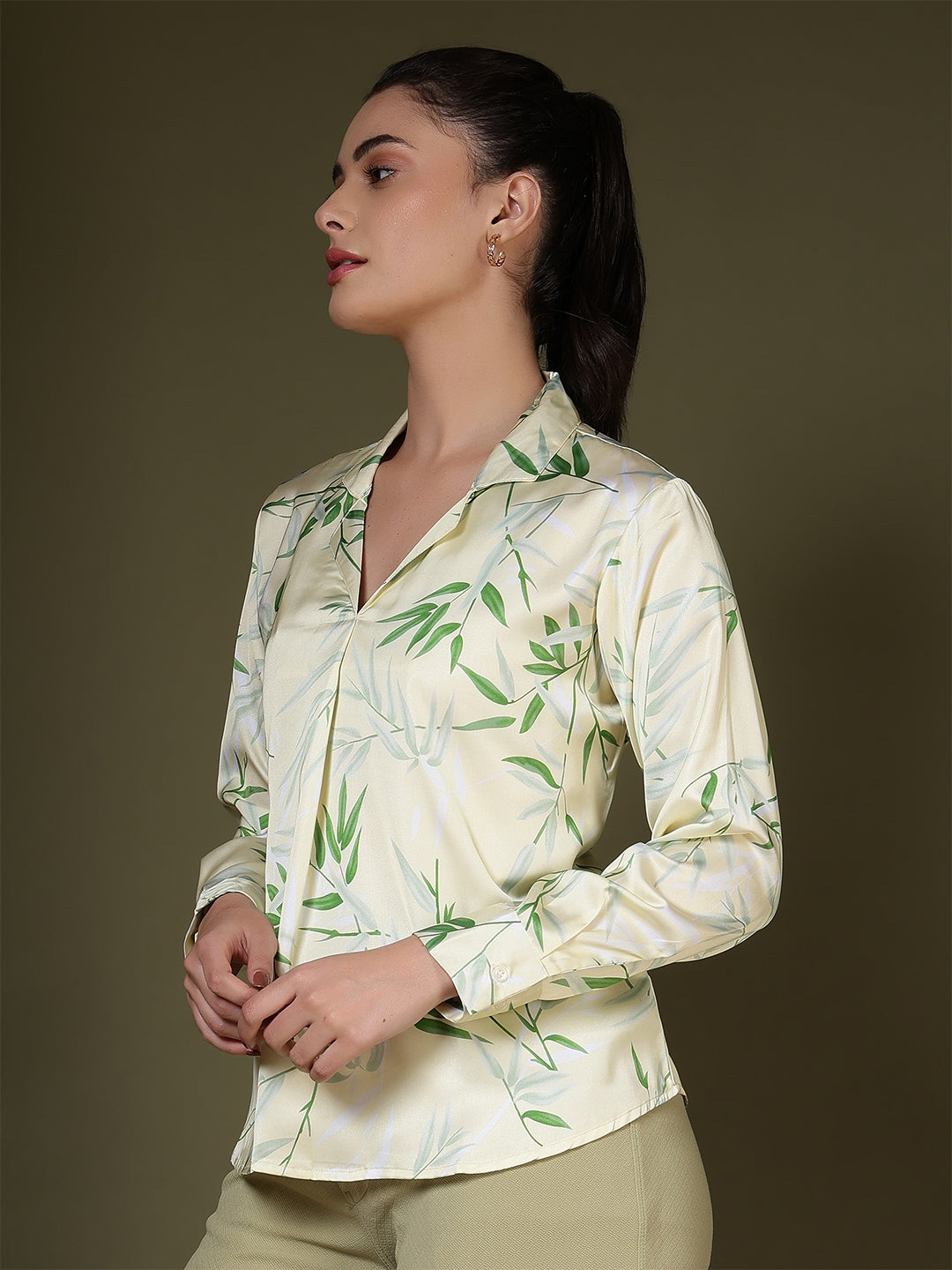 women regular fit solid mandarin collar formal top 1
