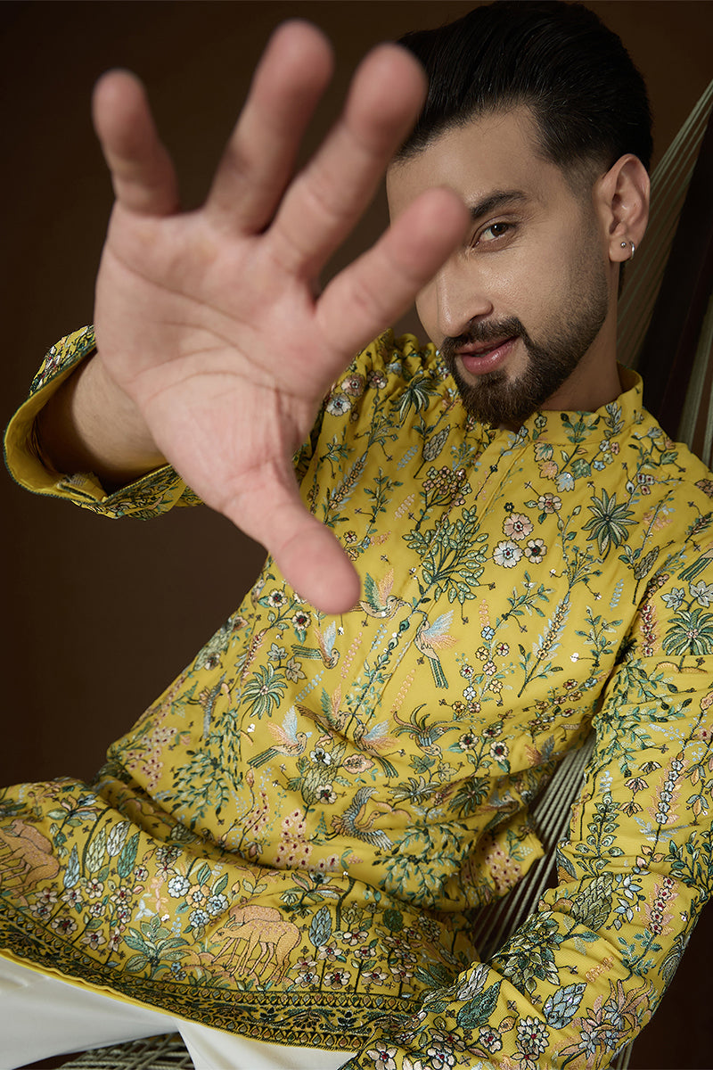 ethnic-bay-yellow-georgette-solid-embroidered-kurta-with-trouser-mkset2727