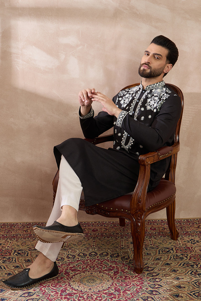Black Silk Blend Embroidered Mandarin Collar Straight Kurta