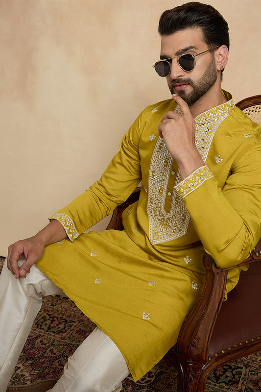 ethnic-bay-men-yellow-silk-blend-solid-embroidered-kurta-with-trouser-mkset2412