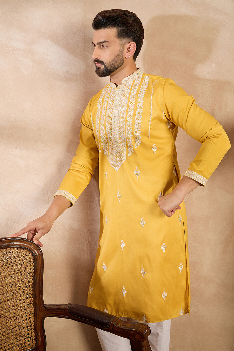 Yellow Silk Blend Geometric Embroidered Straight Kurta With Trouser MKSET1685