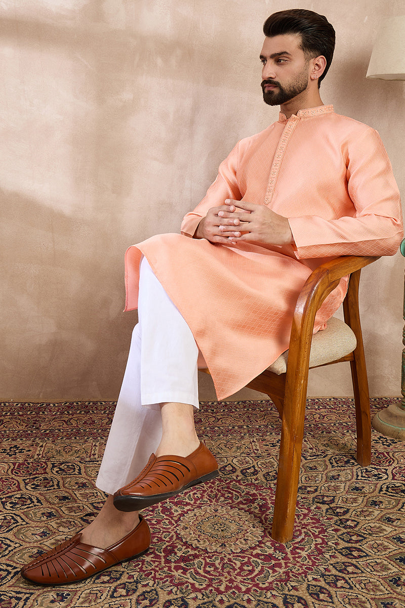Peach Silk Blend Solid Embroidered Straight Kurta