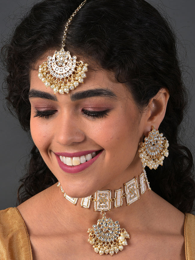 SOHI - WHITE NECKLACE WITH MAANGTIKA & EARRING SET