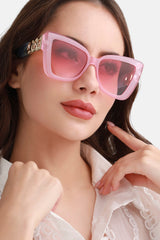 Haute Sauce - Polarized Polycarbonate Full Rim Oversized Sunglass For Women