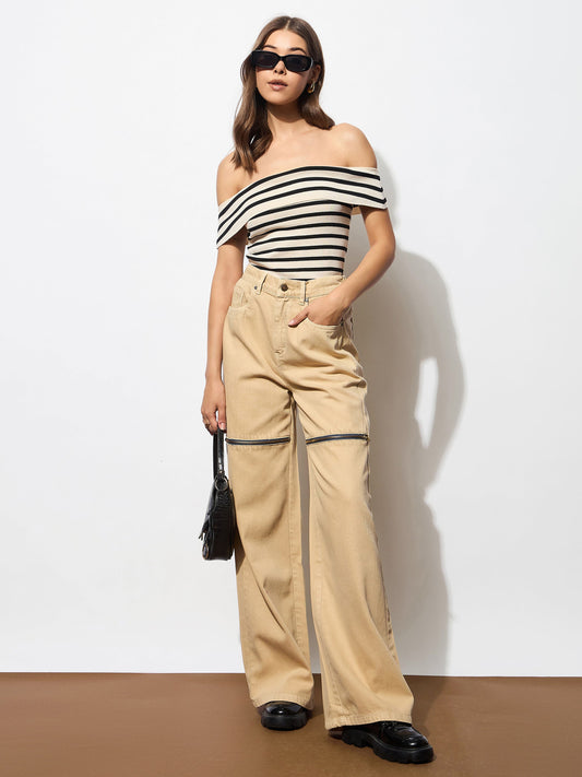 Women Beige Zipper Design Baggy Jeans