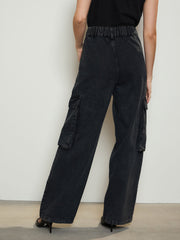 Women Black Washed Box Pockets Cargo Jeans