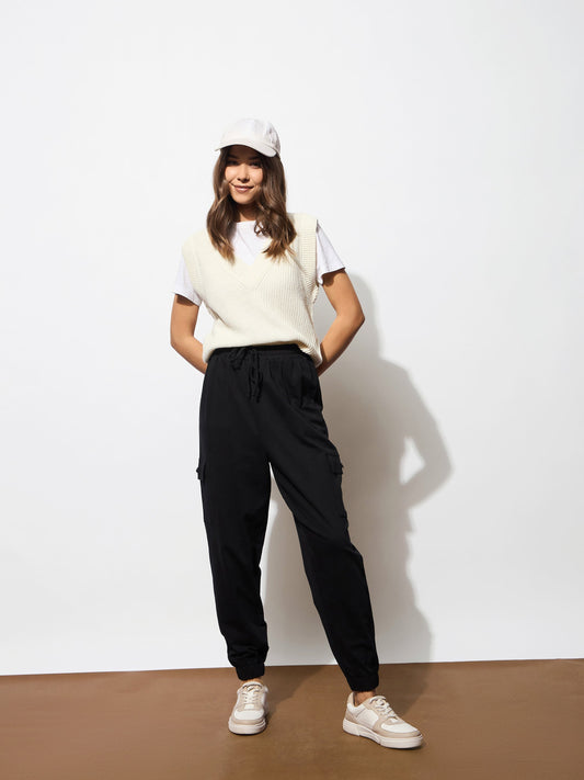 Women Black Side Pocket Cargo Joggers